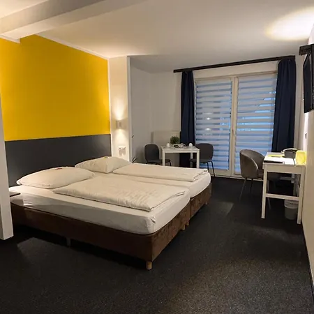 U Muelheim Free Parking Highspeed Wifi 鲁尔河畔米尔海姆