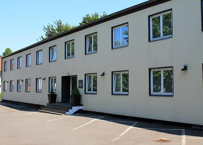 Aparthotel U Muelheim Free Parking Highspeed Wifi *